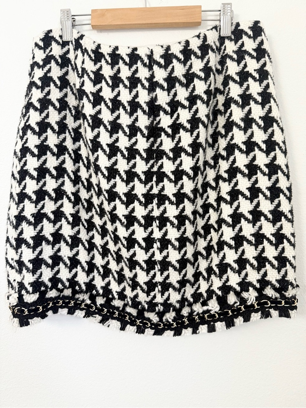 Boston Proper Large size Houndstooth Skirt Size 12 Black White chain trim Office - Picture 2 of 9
